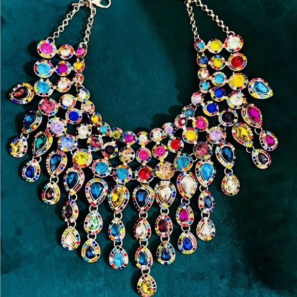 Necklace- Multicolored - Picture 3 of 3
